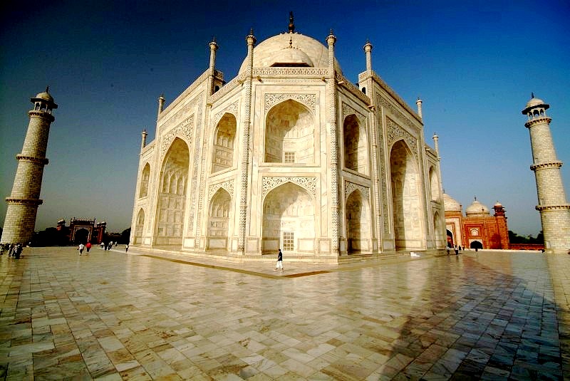 Indien: Beim Taj Mahal in Agra