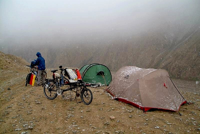 china2 011-es-schneit-anfang-september-auf-3800m