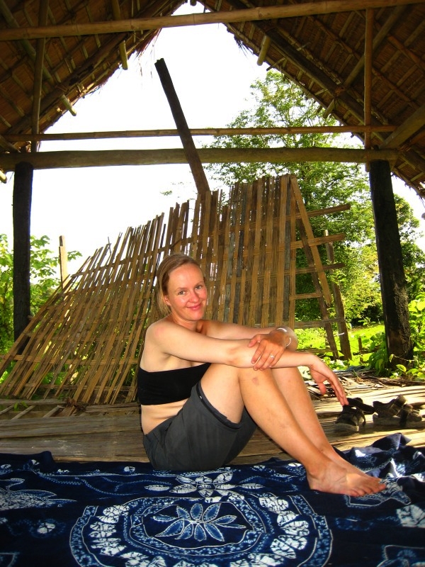 Laos: Mandy bei einer langen Mittagspause
