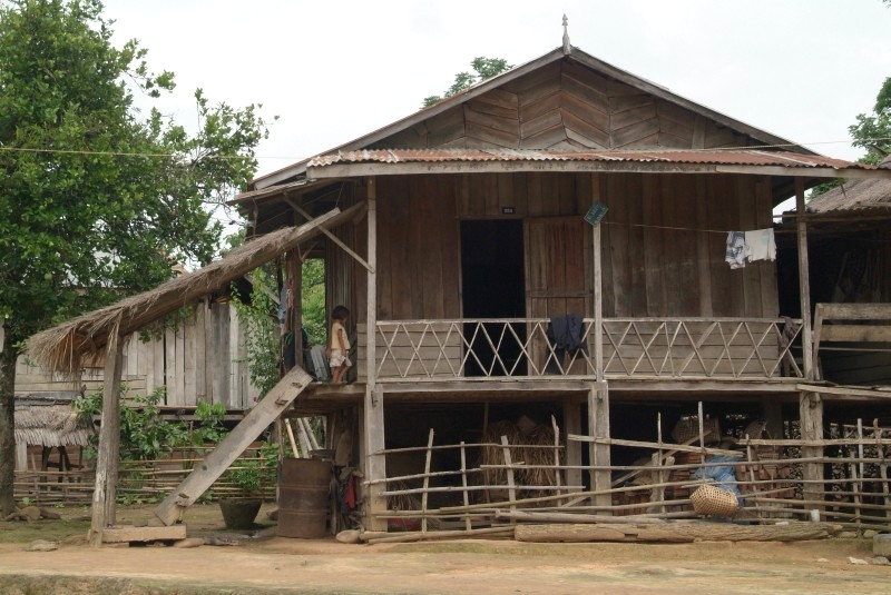 Laos: Laotische Bambushütte